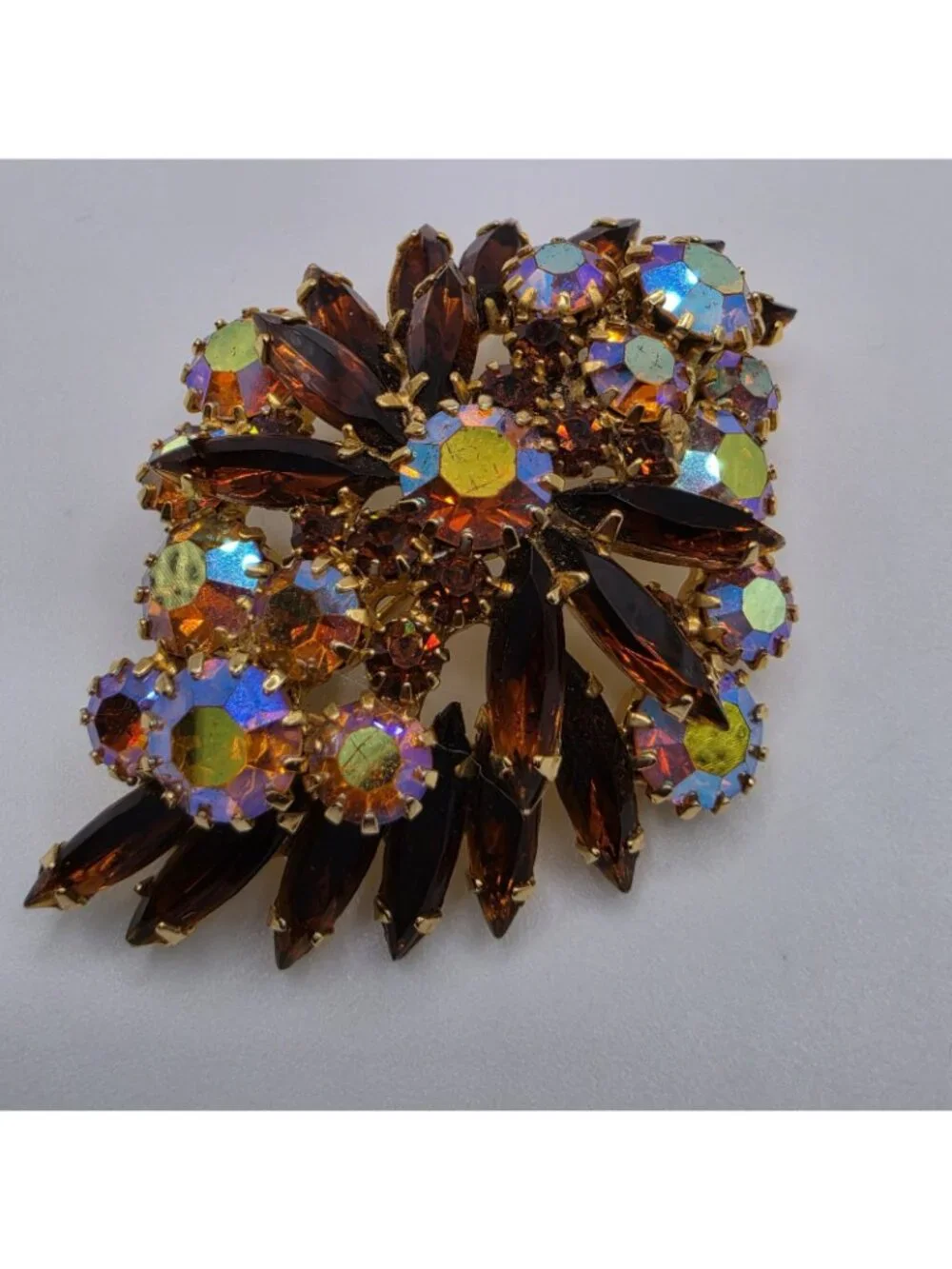 Juliana brand maker
